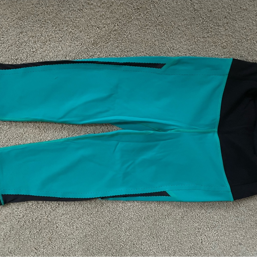 Lululemon Athletica Teal and Black Leggings